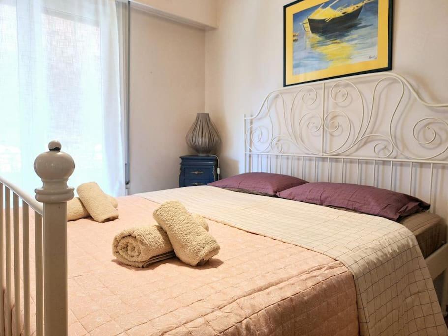 Carlito"S Apartment 1 Next To Metro Station Athen Eksteriør billede