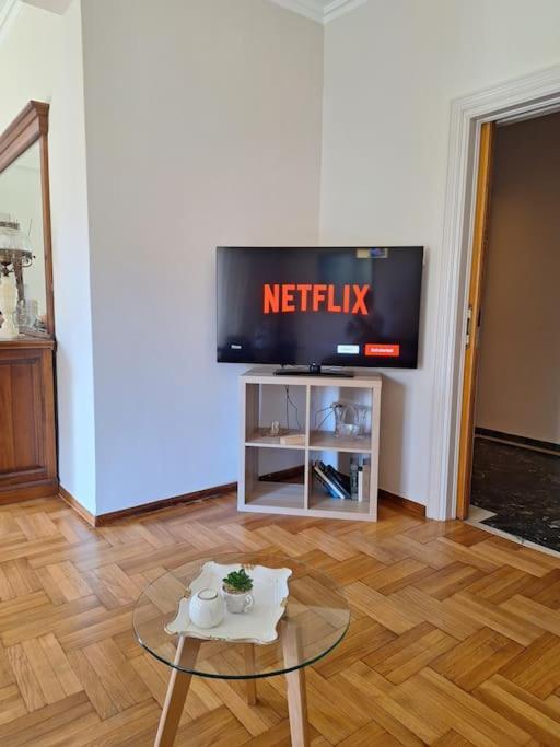 Carlito"S Apartment 1 Next To Metro Station Athen Eksteriør billede