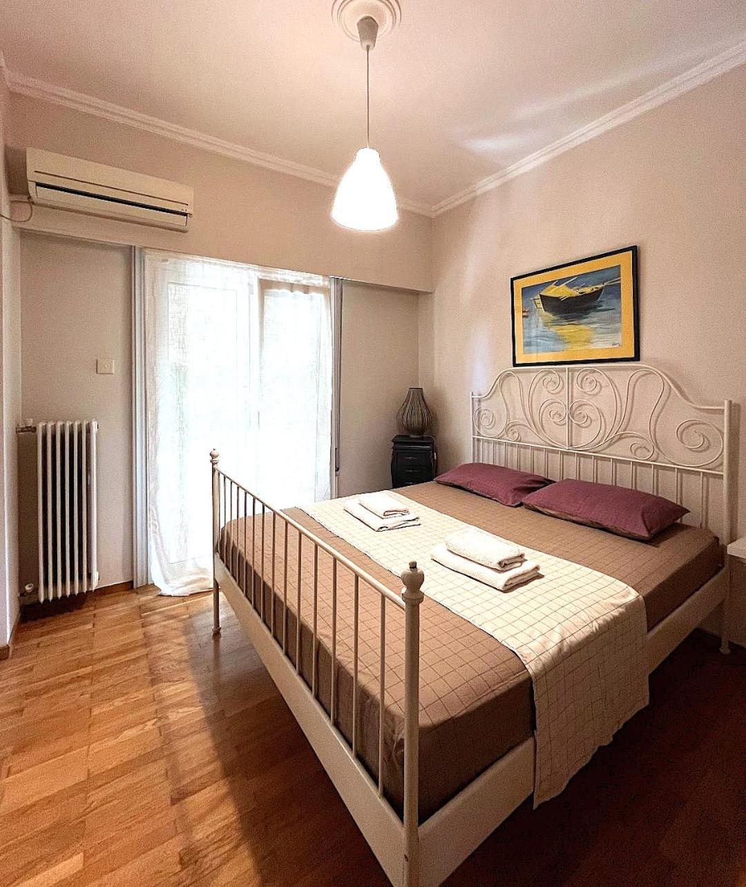 Carlito"S Apartment 1 Next To Metro Station Athen Eksteriør billede