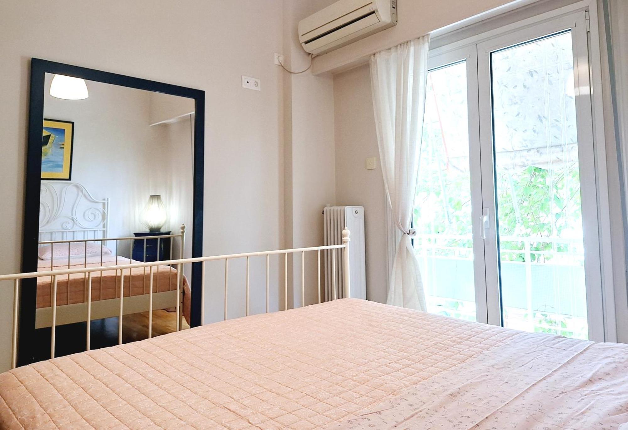 Carlito"S Apartment 1 Next To Metro Station Athen Eksteriør billede